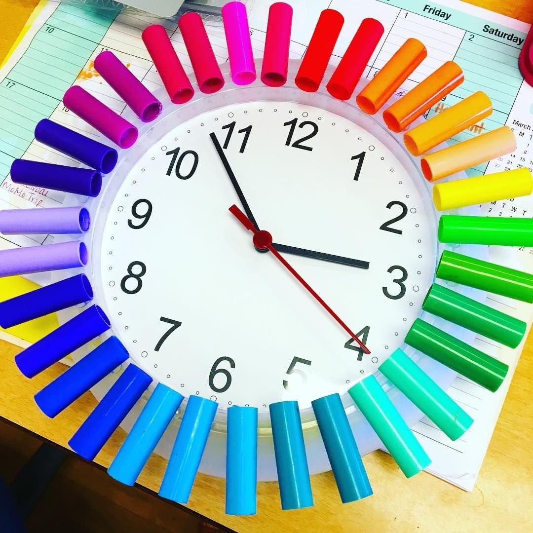 Информационные часы начальная школа. Часы начальная школа. Поделка часы. Поделка часы в детский сад. Часы в школу своими руками.