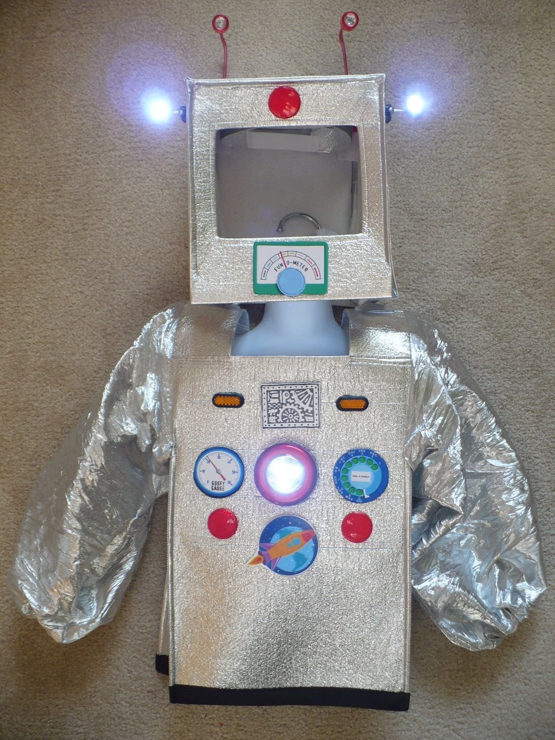Игра костюм робота