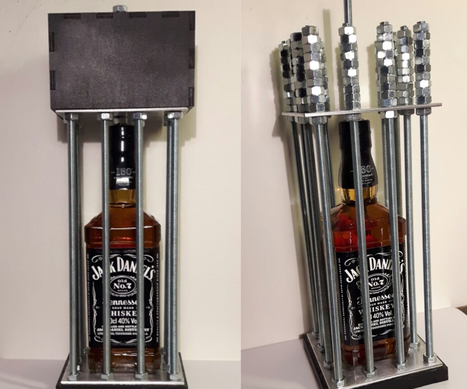 Бутылка виски на подставке. Джек Дэниэлс в подарочной упаковке. Подарочная бутылка Джек Дэниэлс. Сувенирный Джек Дэниэлс. Виски Джек Дэниэлс в упаковке.