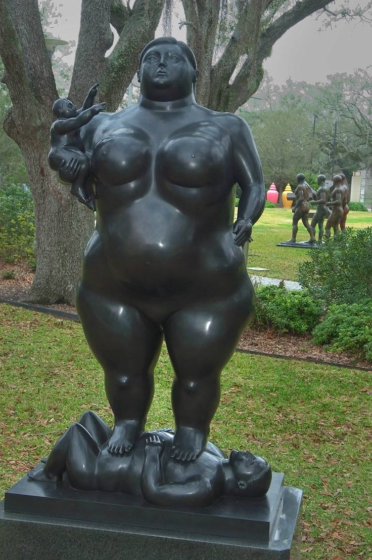 Статуи Фернандо Ботеро