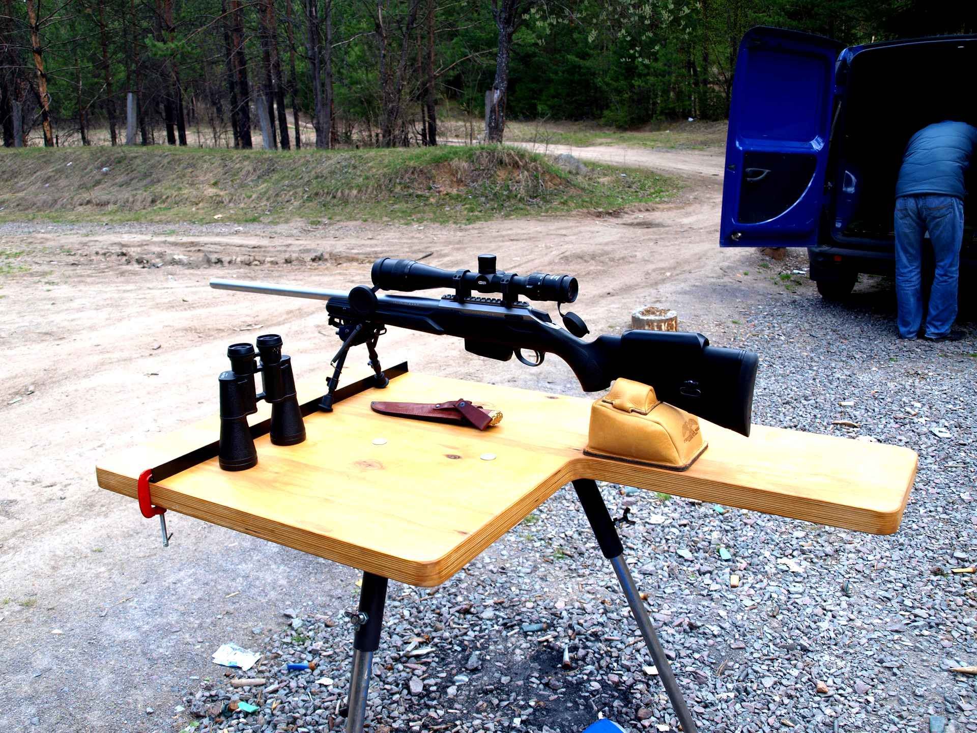 Тир столы. Стол стрелковый пристрелочный. Пристрелочный станок мр512. Стол для пристрелки оружия 2022. Подставка для пневматической винтовки МР 512 для пристрелки оптики.