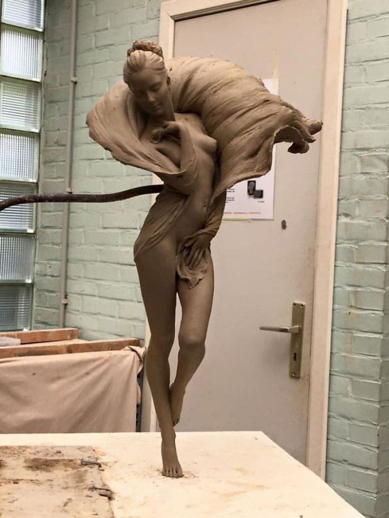 Дэмиен Херст истина скульптура