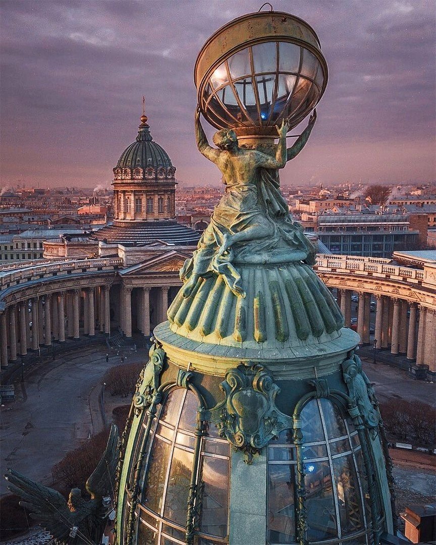 Башня Зингера в Санкт-Петербурге