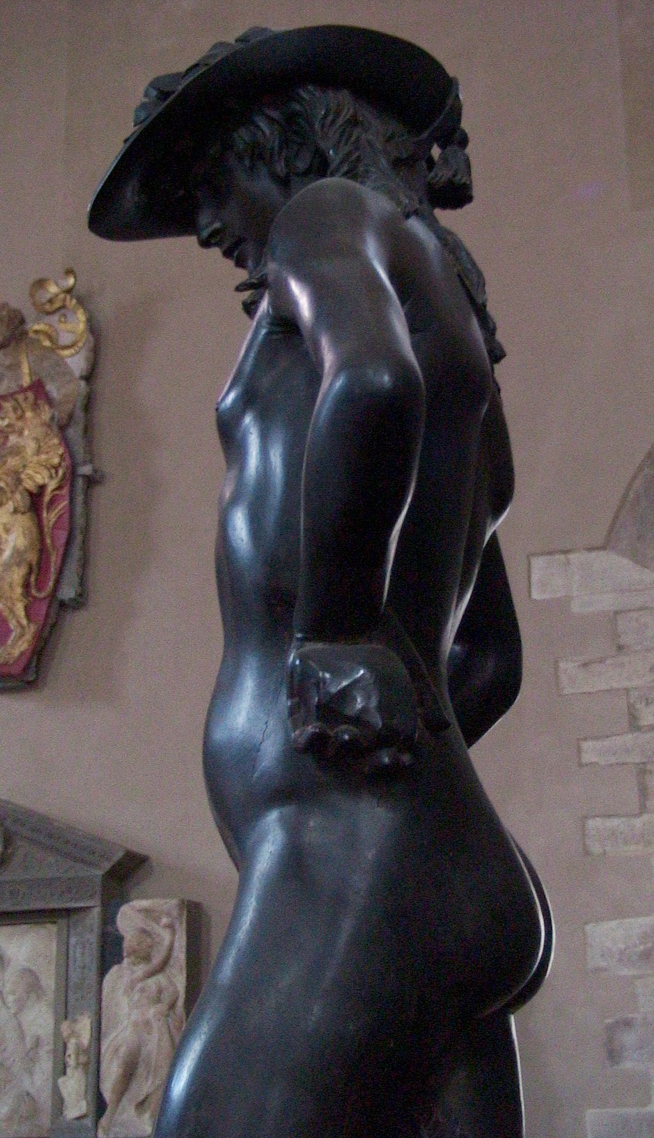 Бронзовая статуя Давида Донателло