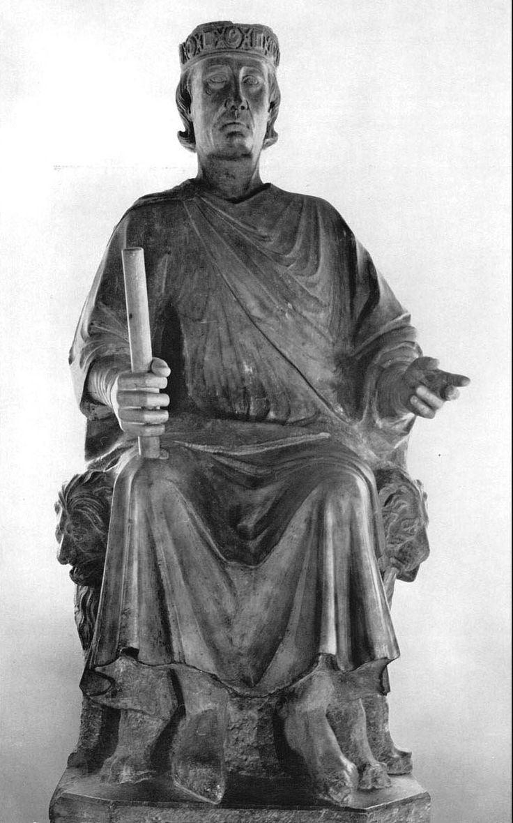 Статуя Карла Анжуйского