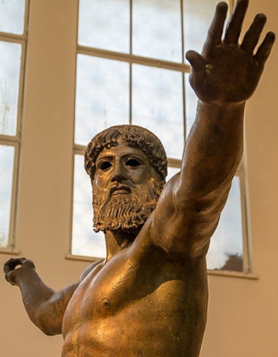 Статуя Зевса музей Афины