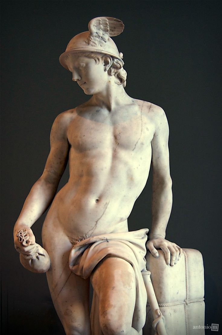 Меркурий Бог статуя