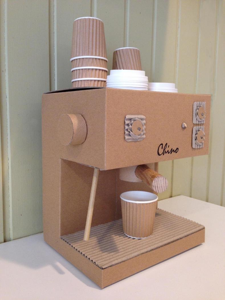 Кофеварка из картона