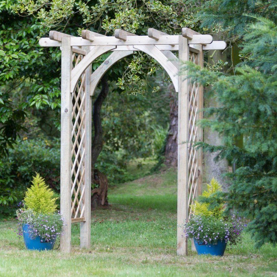 Деревянные садовые арки и перголы