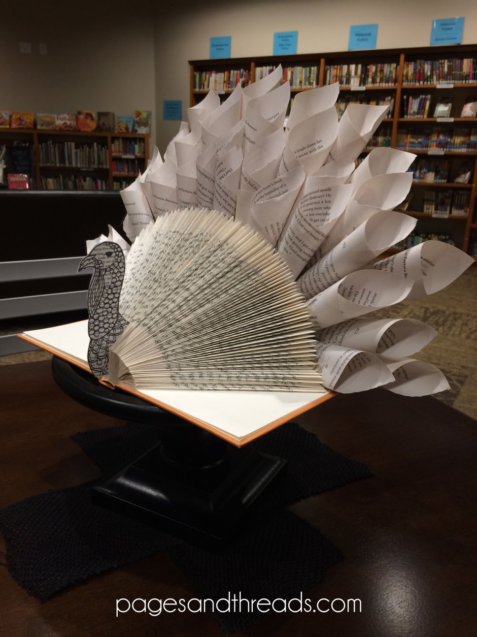 Книжные инсталляции в библиотеках