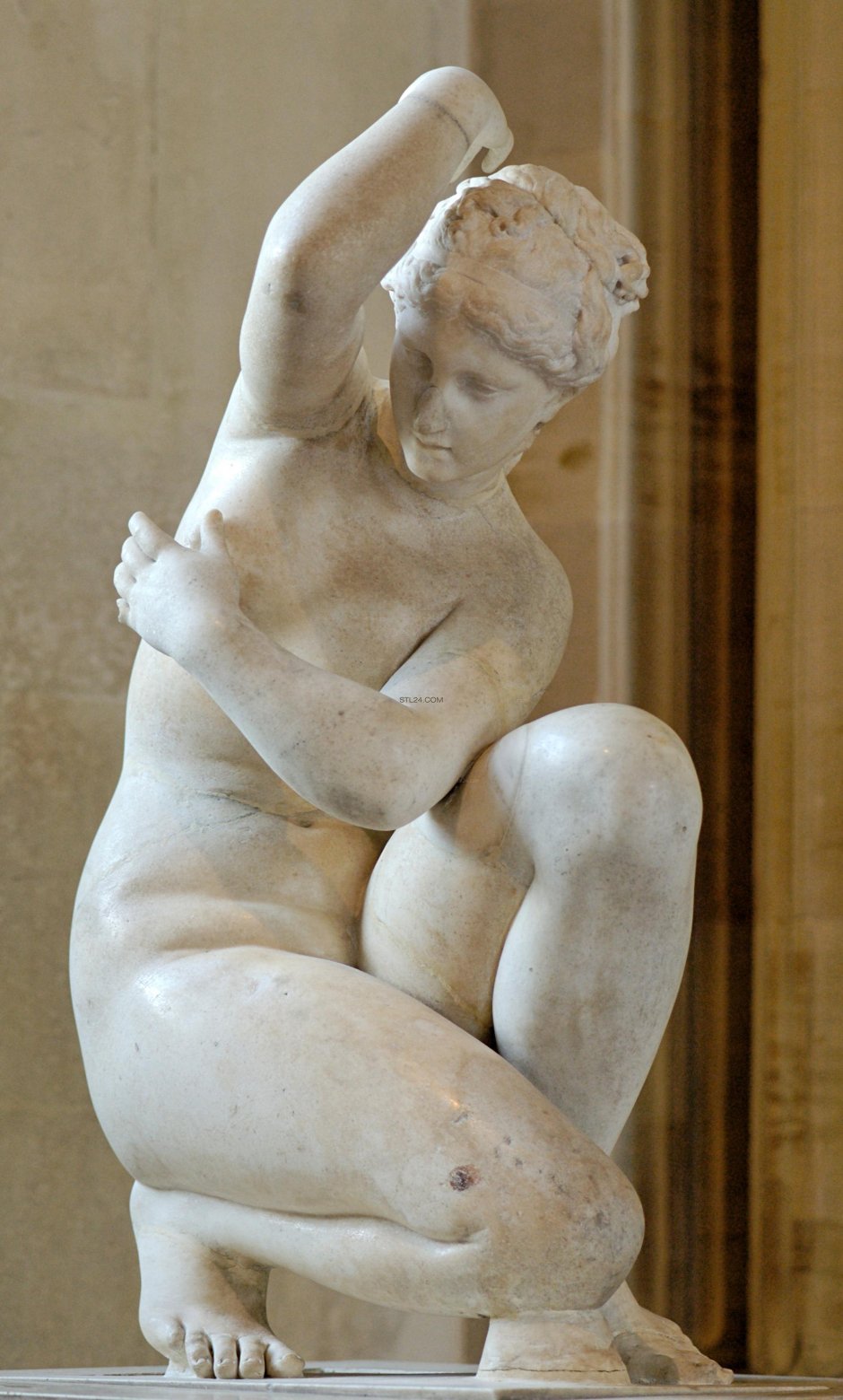 Античные скульптуры Венеры и Афродиты