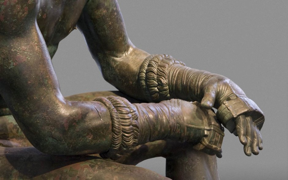 «Кулачный боец» (скульптор Аполлоний