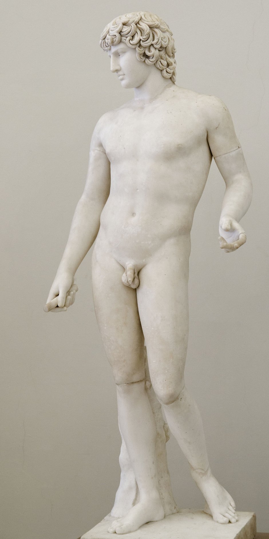 Геракл скульптура Микеланджело