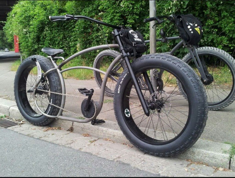 Велосипед с большими колесами