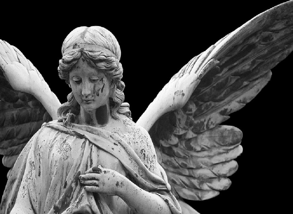 Город Лион статуя ангела Ника