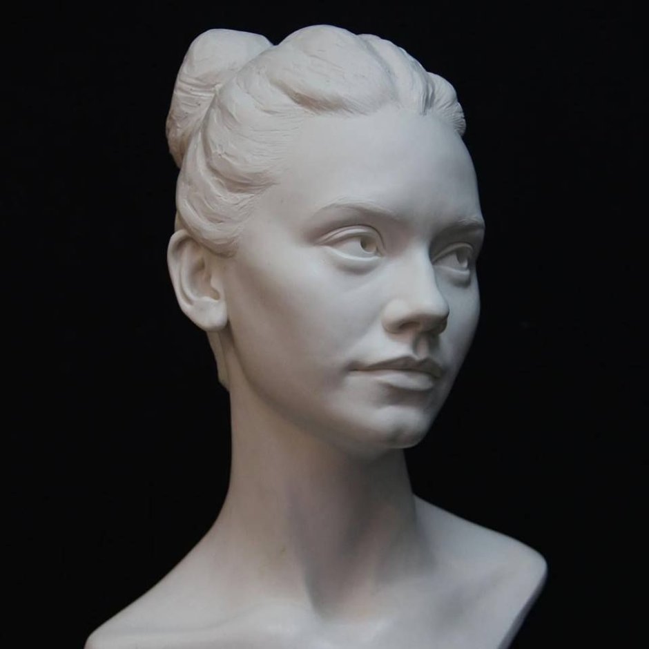 Калигула скульптурный портрет