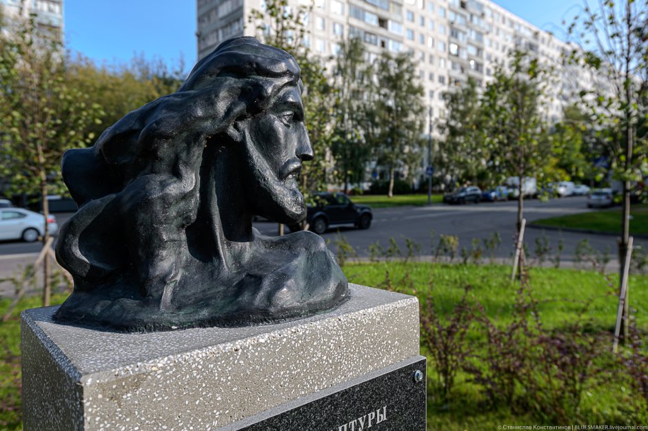 Скульптура Паганини Коненкова