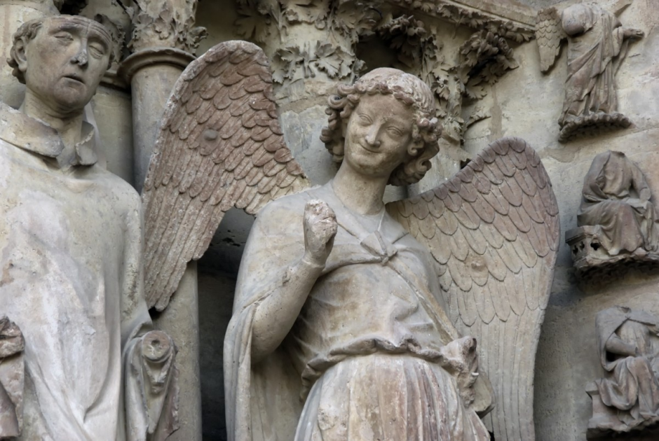 Улыбающийся ангел Реймский собор