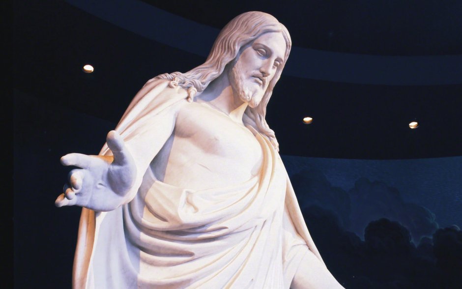 Скульптура Бертеля Торвальдсена “Христос”