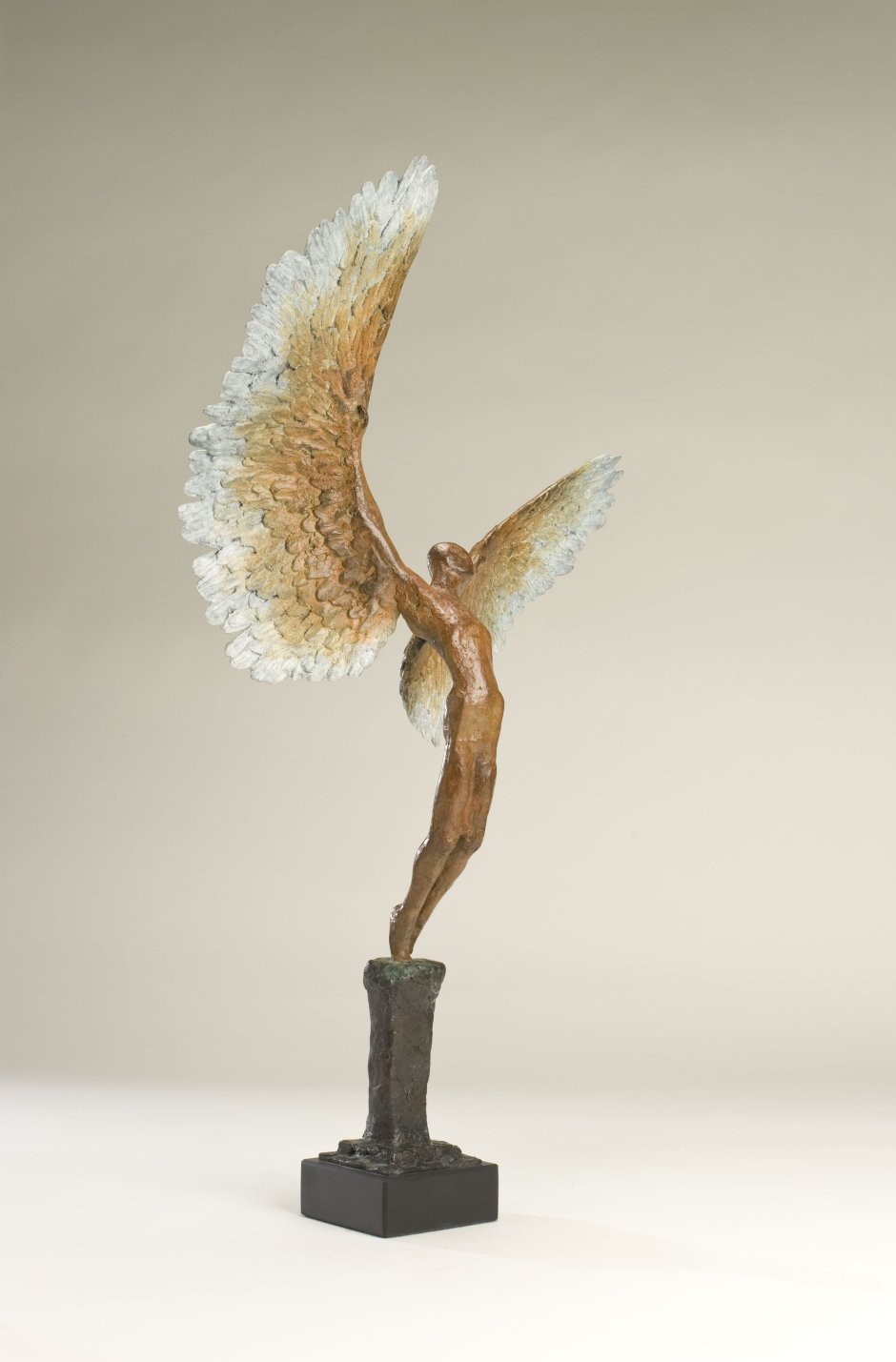 Ангел в современной скульптуре