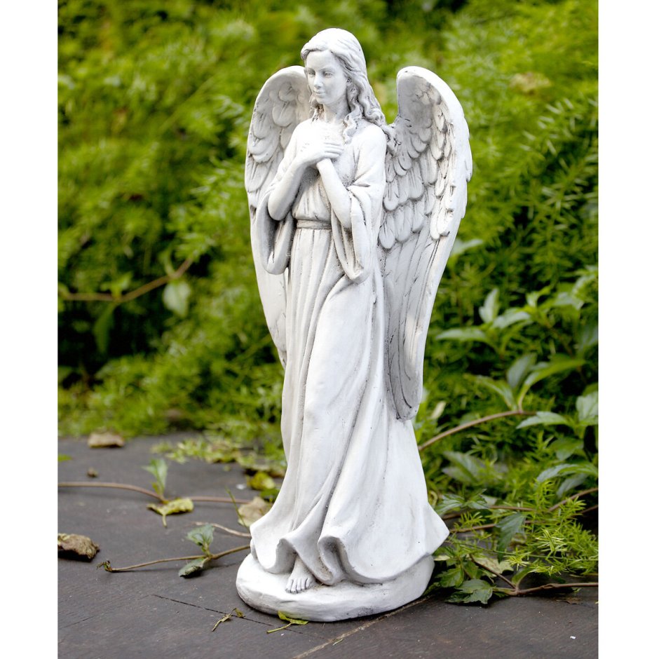 Crouching Angel Garden Statue что обозначает