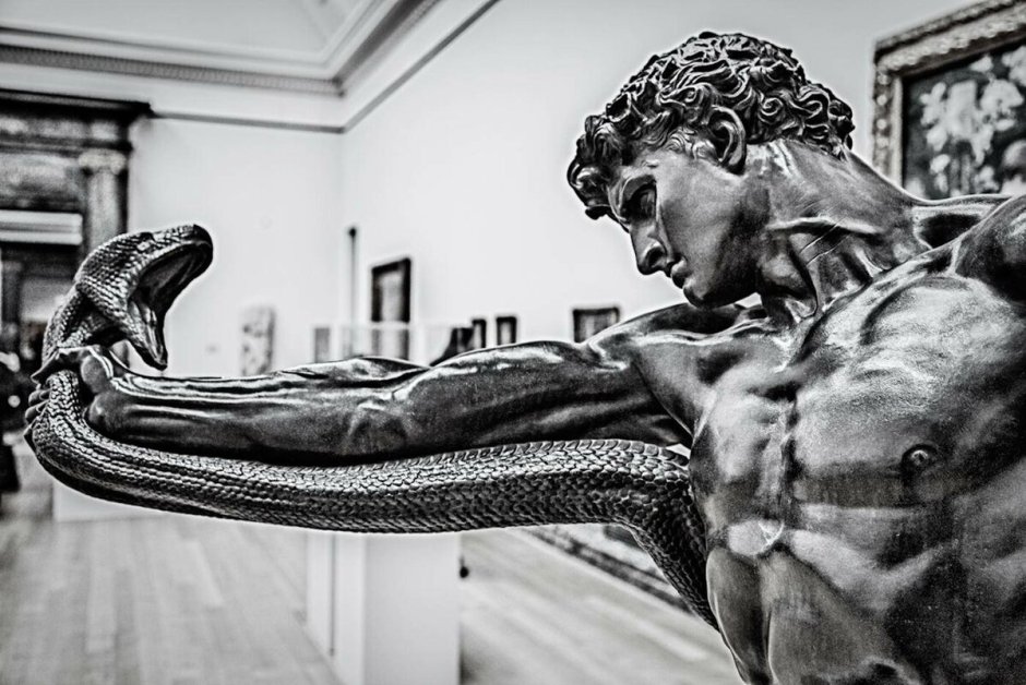 Пифон древняя Греция скульптура