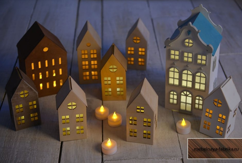 Картонный домик с подсветкой