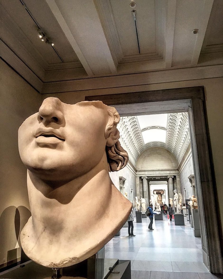 Аполлон статуя Микеланджело