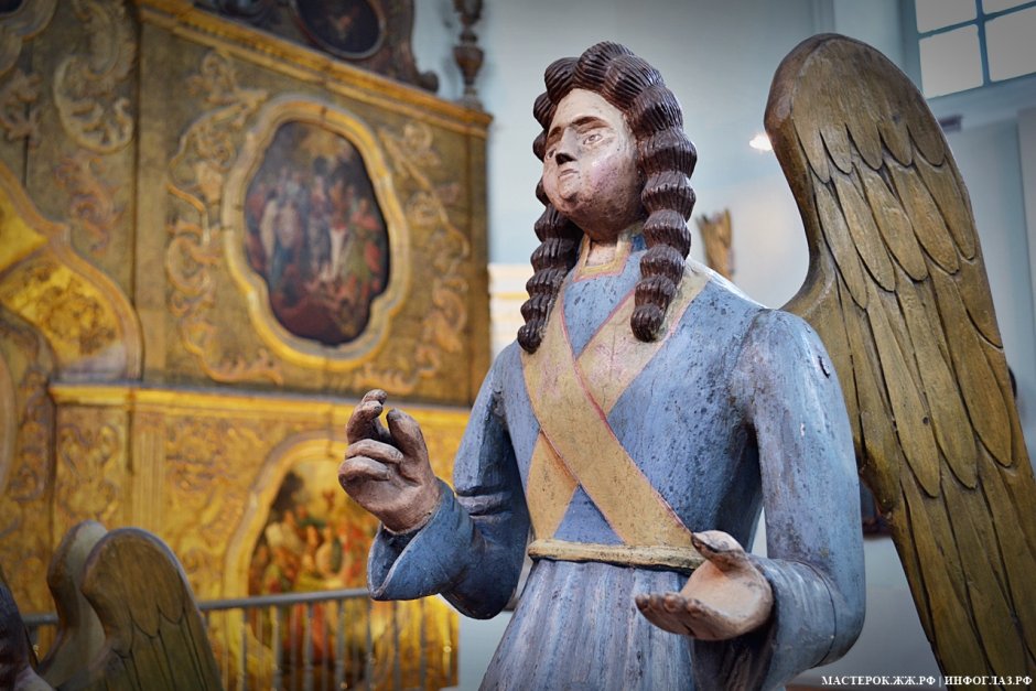 Христос Распятый скульптор Бернини