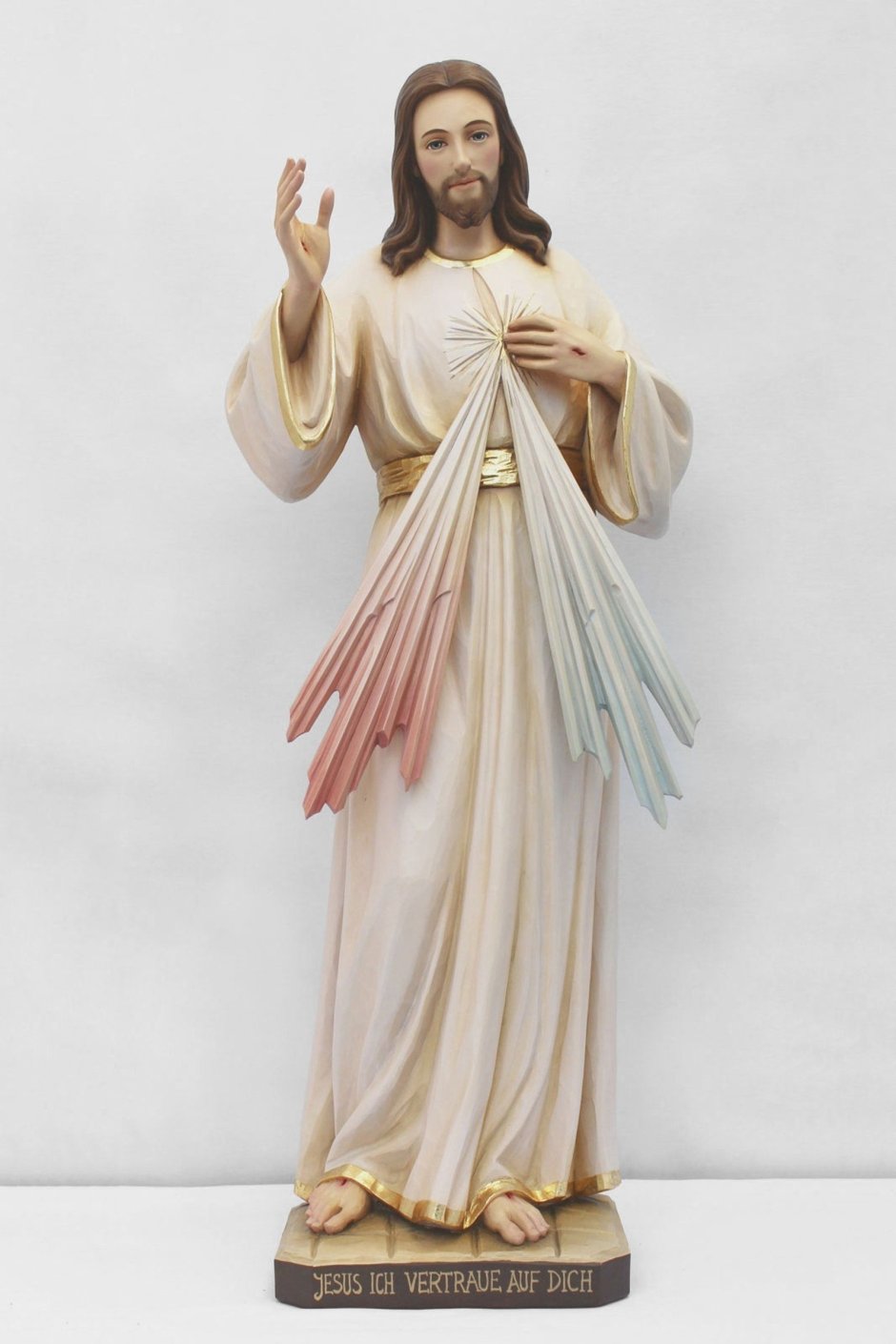 Скульптура Христа из полимерной глины