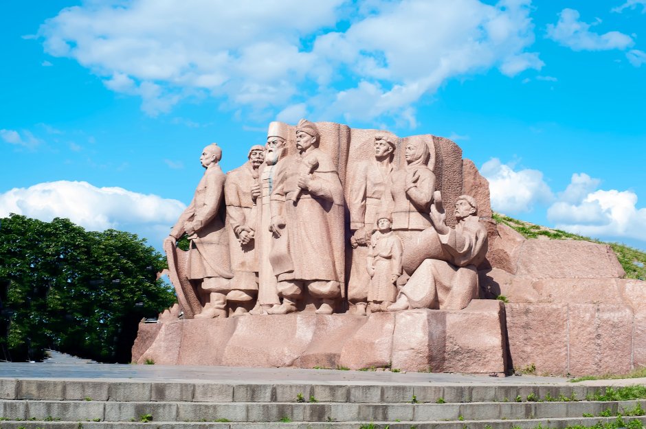 Киевский монумент дружбы народов