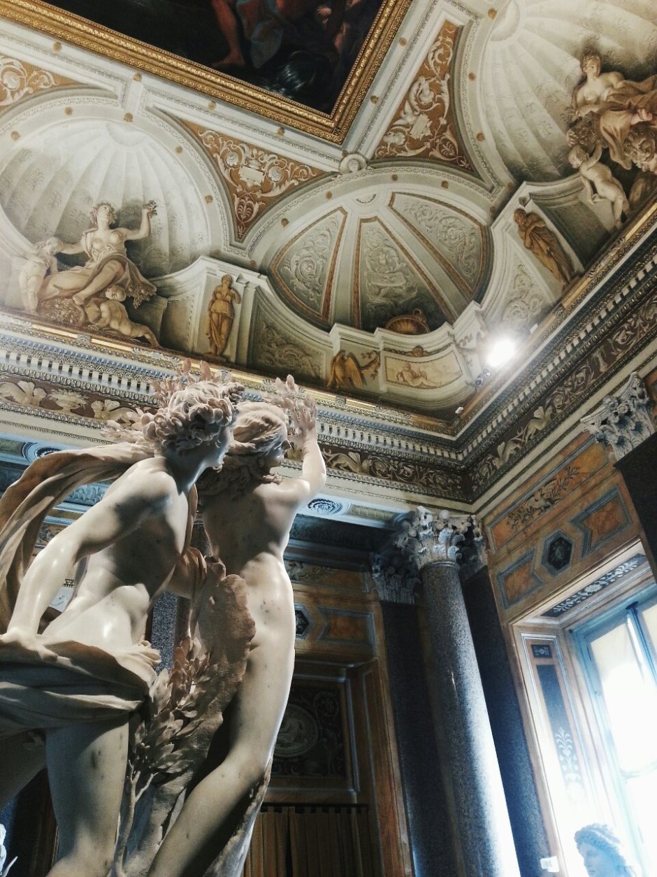 Скульптуры Бернини в галерее Боргезе
