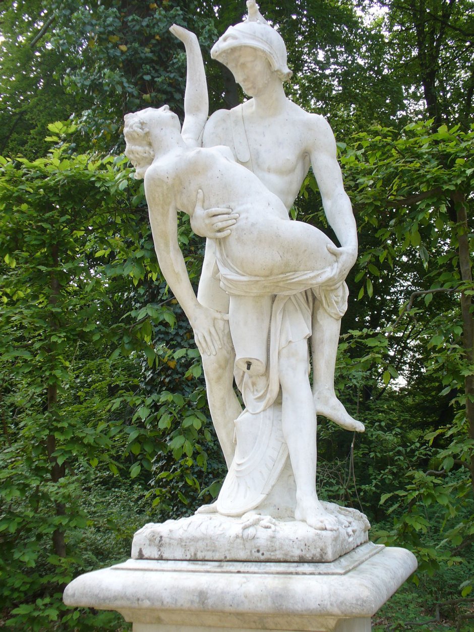 Елена-Менелай статуя