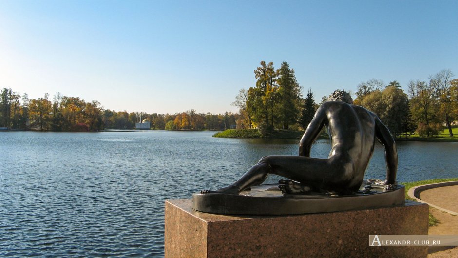 Гранитная терраса в Екатерининском парке скульптуры