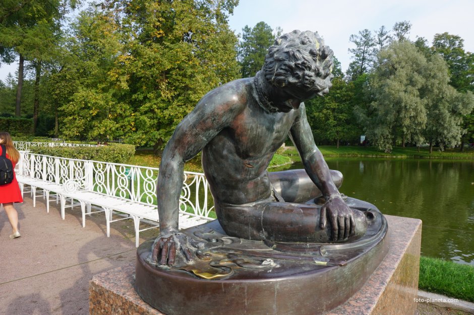 Царскосельская статуя Ахматова