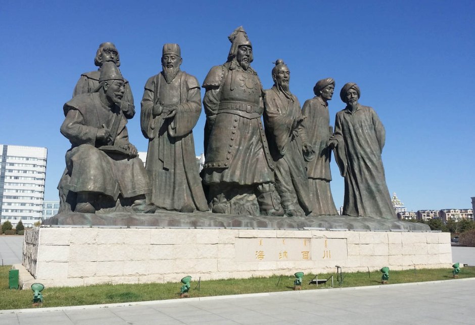 Знаменитые памятники Монголии