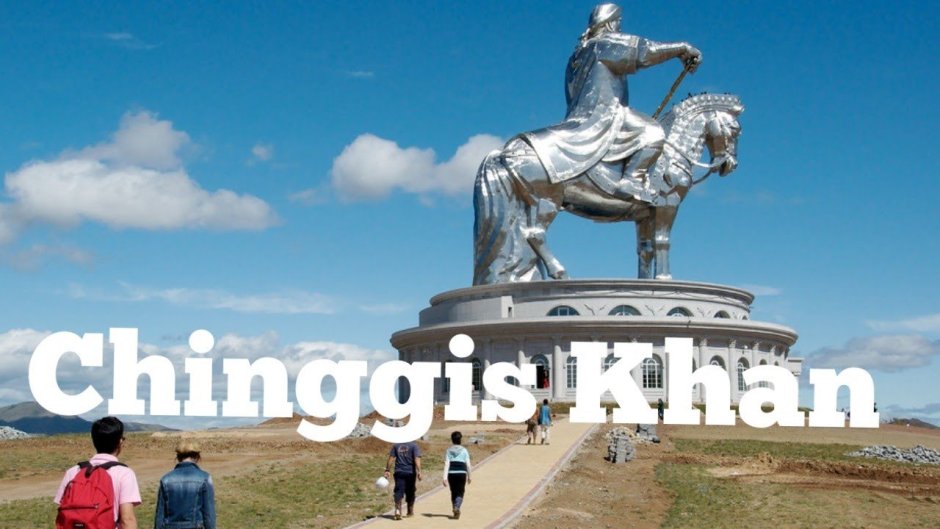 Конная статуя Чингисхана в Цонжин-Болдоге
