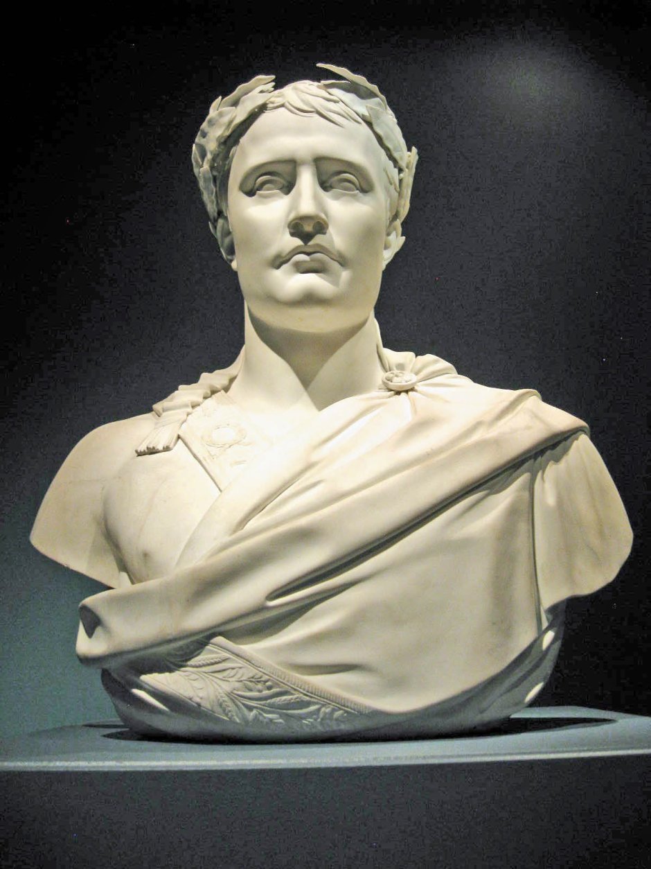 Скульптура Наполеон Бонапарт, Милан Канова