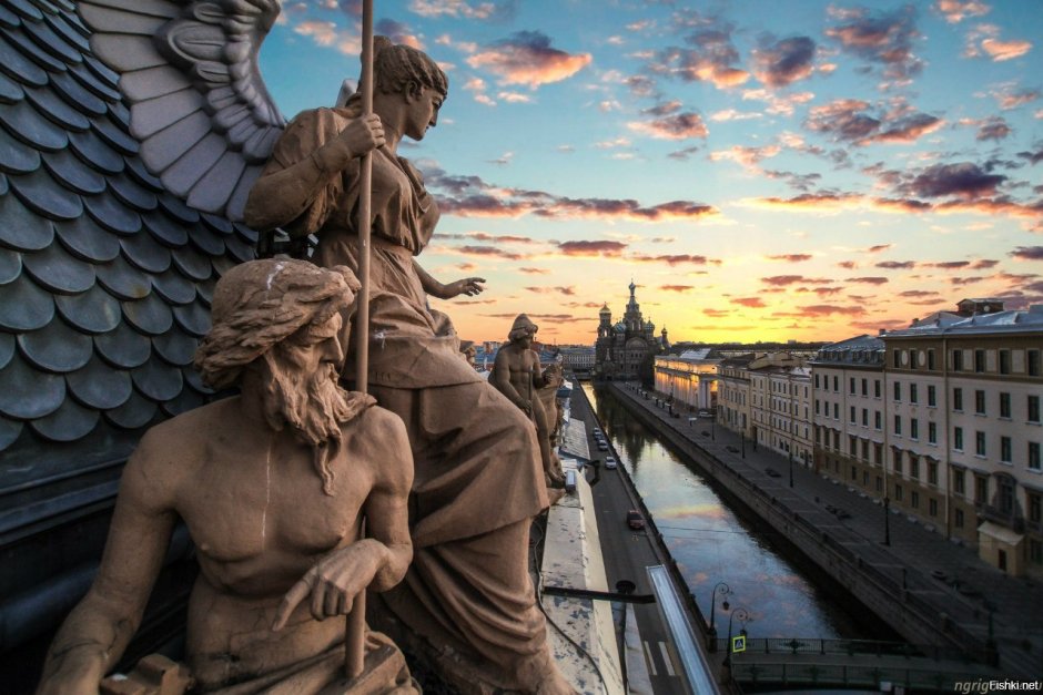 Скульптура ангела Санкт-Петербург канал Грибоедова