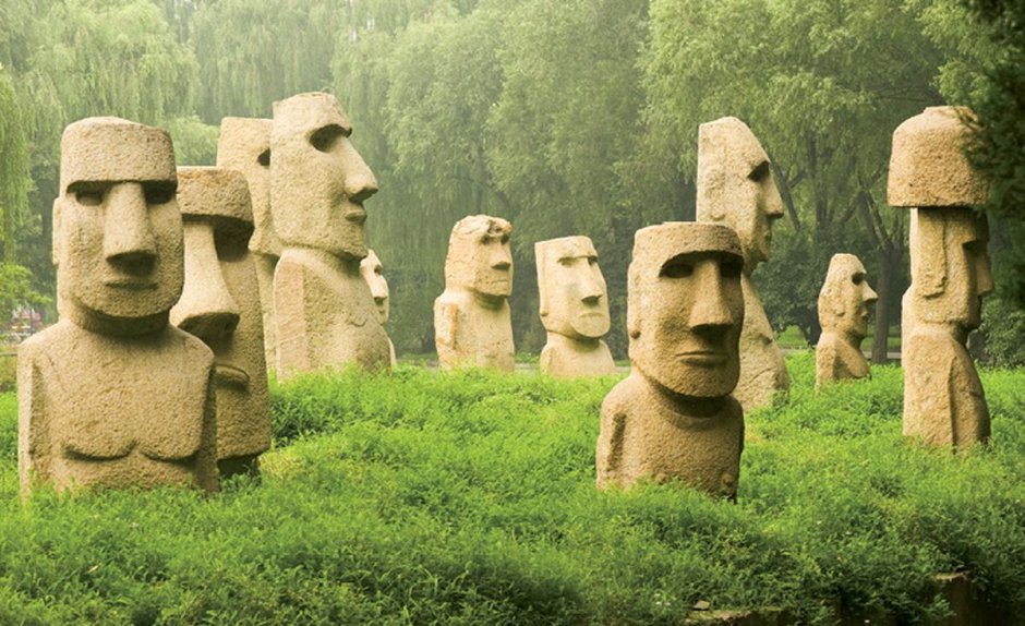 Каменные статуи острова Пасхи