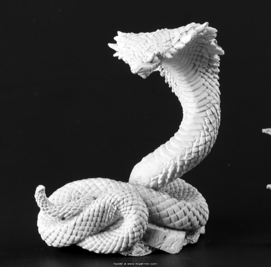Змея скульптура