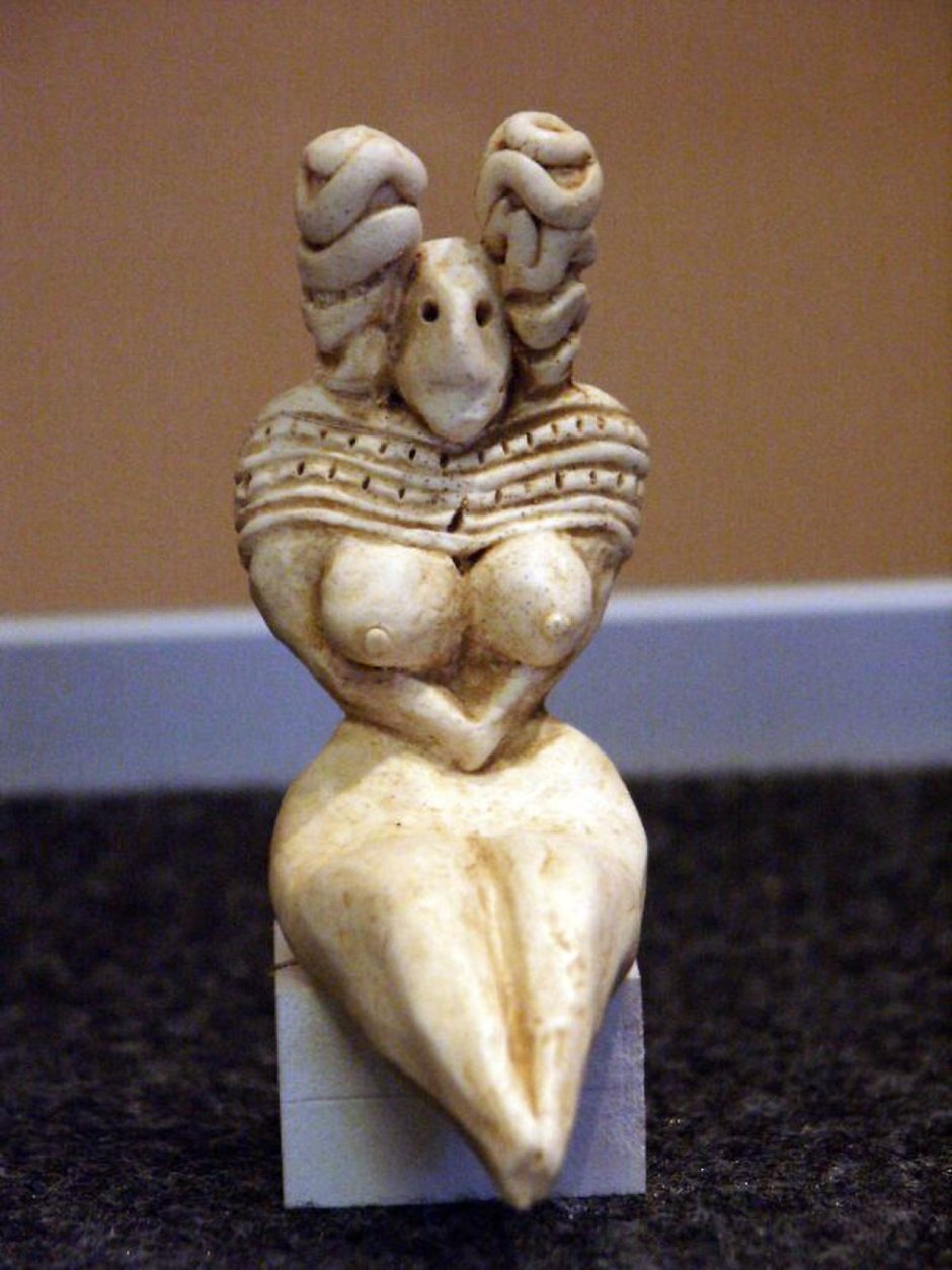 Скульптура Венера Виллендорфская