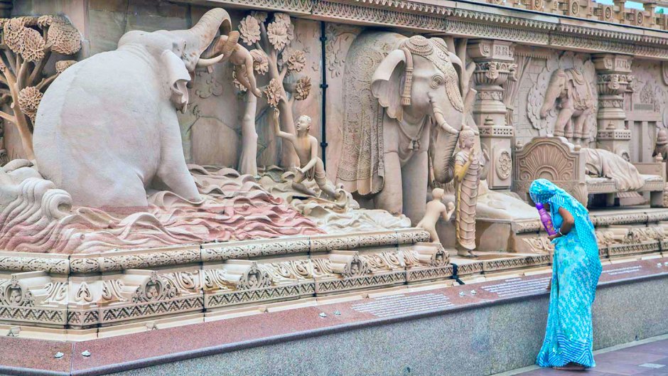 Акшардхам храм слоны