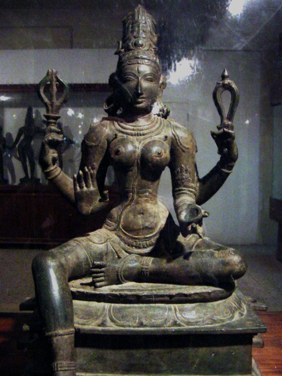 Скульптура Дурга индийская богиня