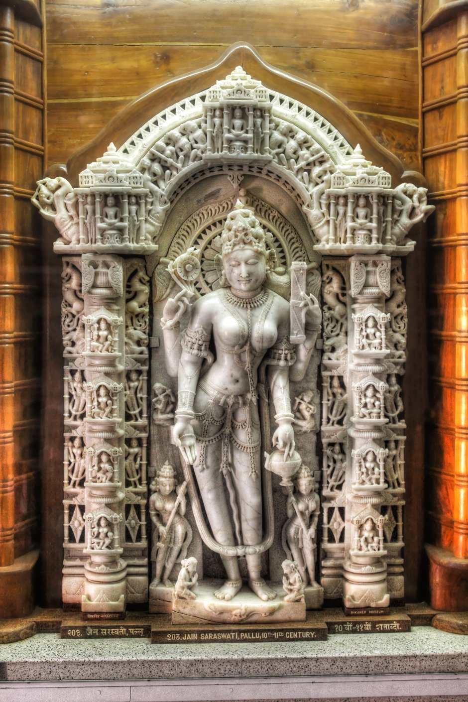 Храм Барандео в Индии