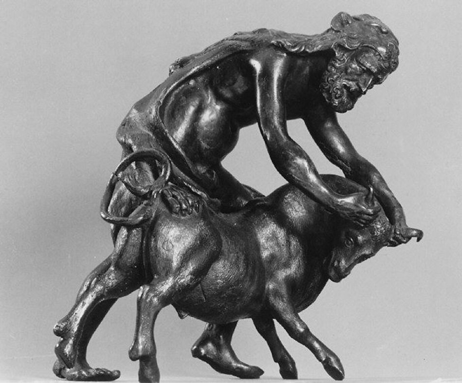 Геракл и бык скульптура