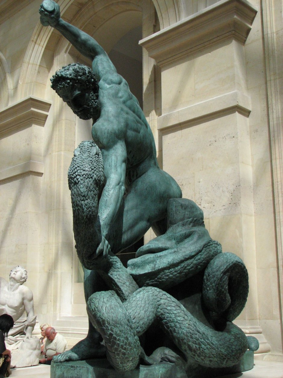 Лувр статуя геркулеса