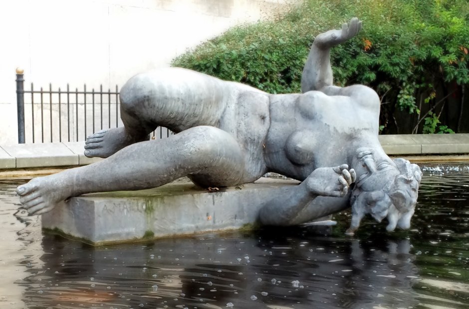 Скульптура река Майоль