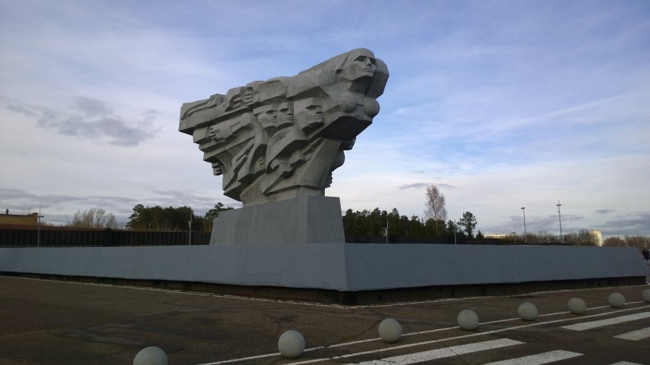 Ильдар Ханов скульптуры в Набережных Челнах