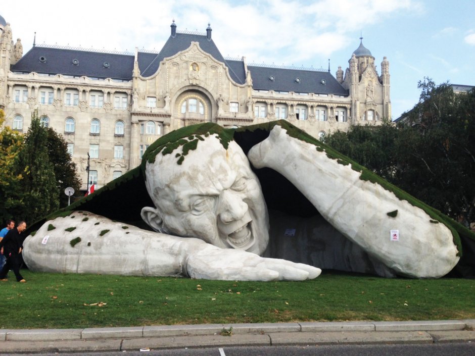 Скульптура прорыв в Будапеште